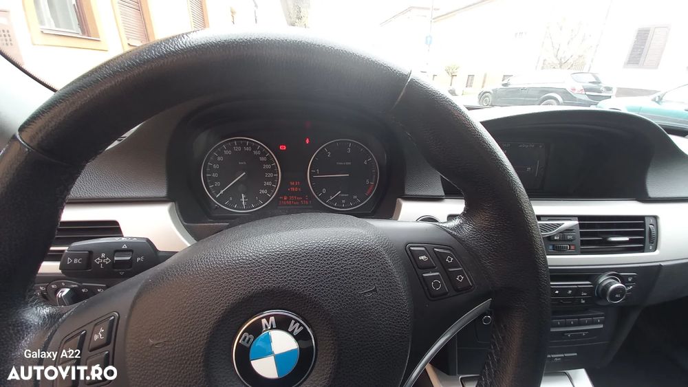 BMW Seria 3 318d - 7