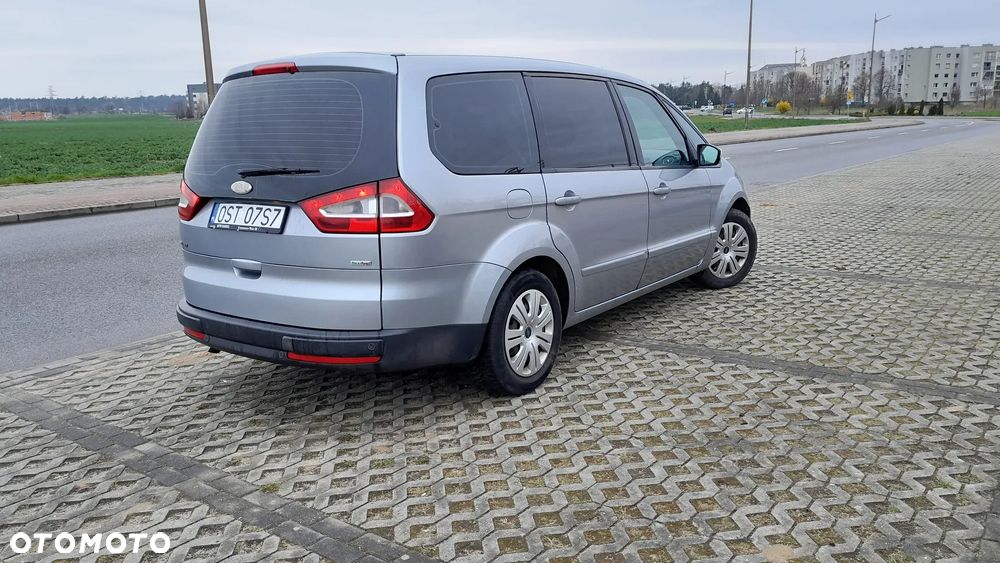 Ford Galaxy 2.0 Concept - 3