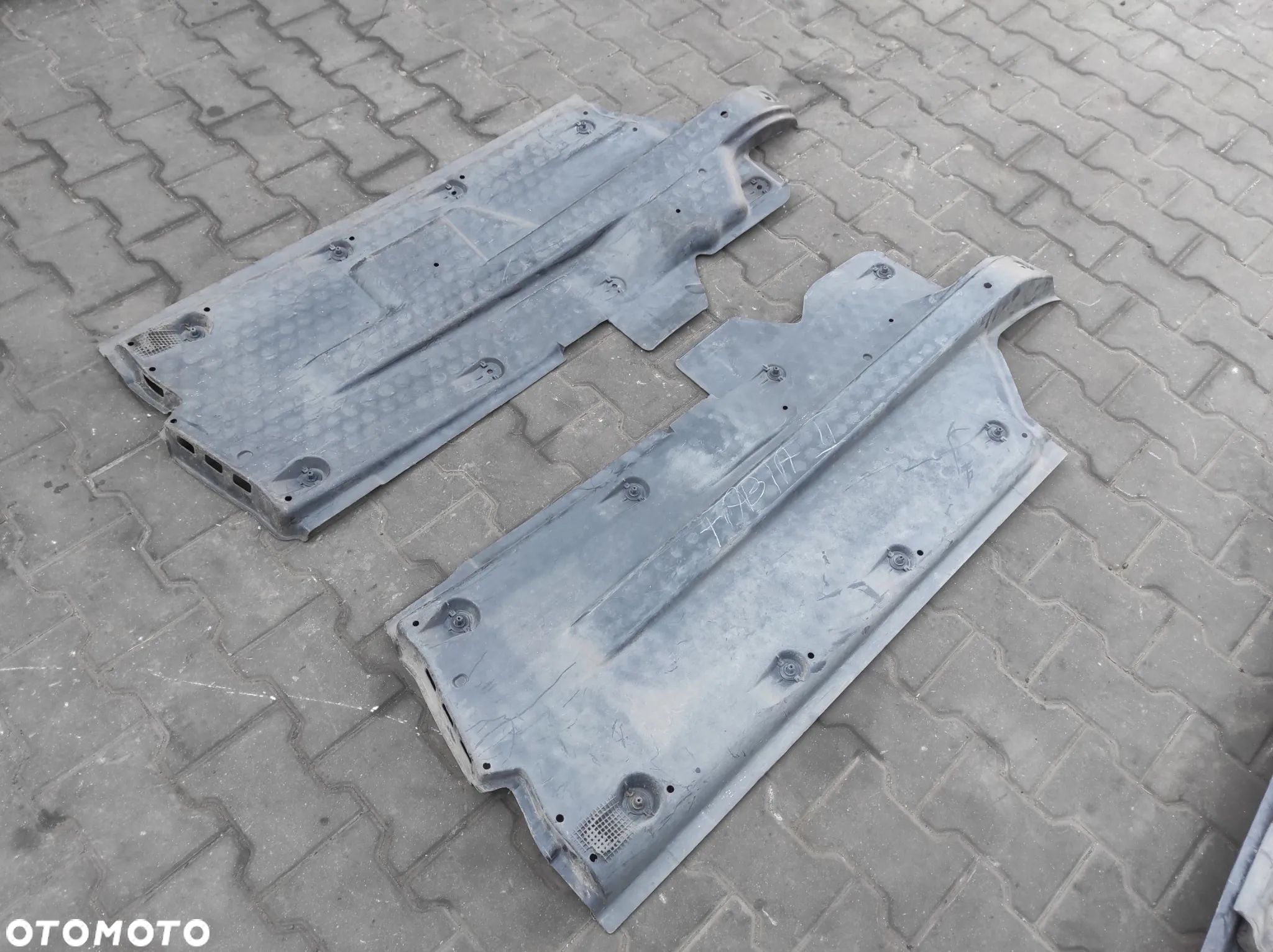 SKODA FABIA 2 ROOMSTER VW POLO 4 5 OSŁONA PODWOZIA LEWA PRAWA 6Q0825202N 6Q0825201N WYSYŁKA !!!! - 1