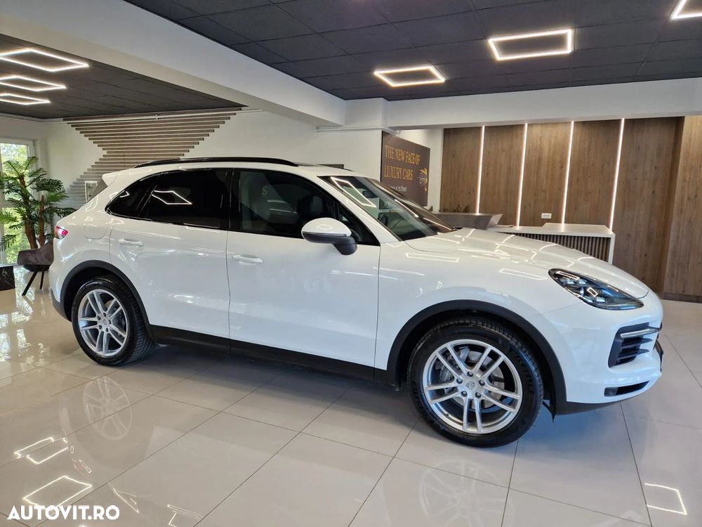 Porsche Cayenne Tiptronic S - 9