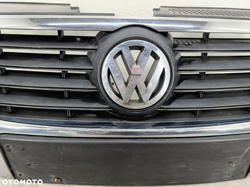 ATRAPA GRILL GRIL VW PASSAT B6 1.9 TDI - 3