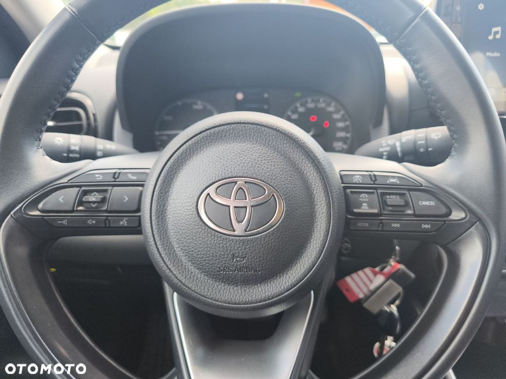 Toyota Yaris - 17