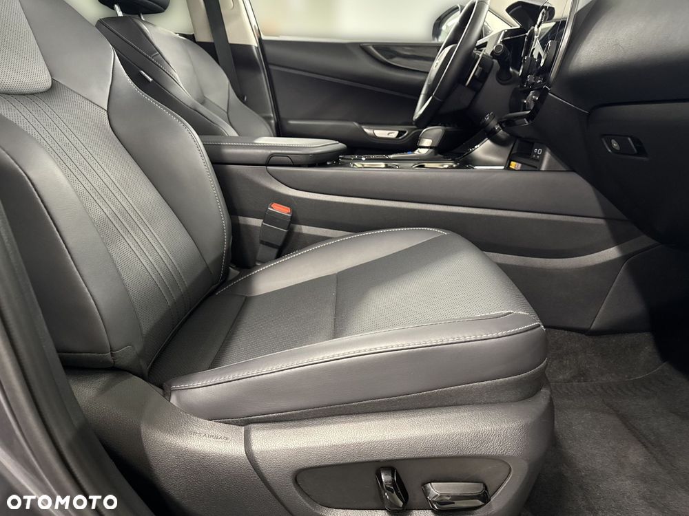 Lexus NX - 23