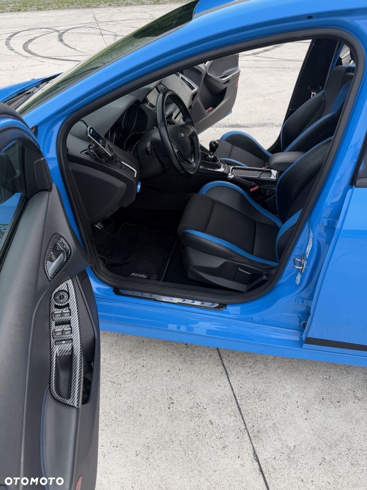 Ford Focus - 23
