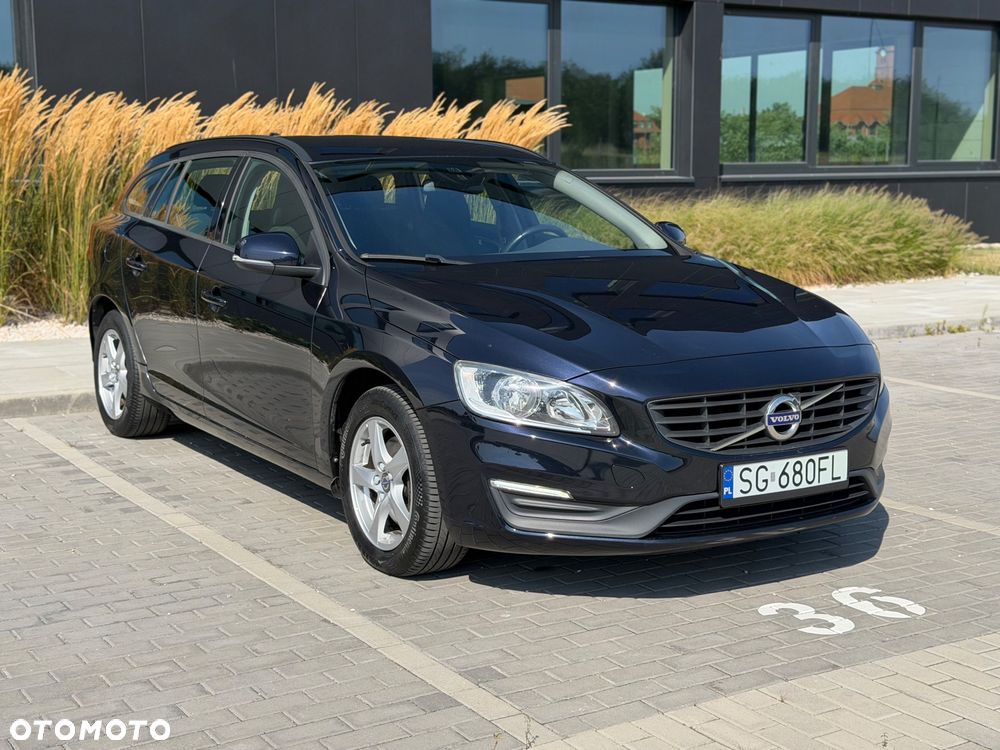 Volvo V60 D2 Drive-E Kinetic - 2