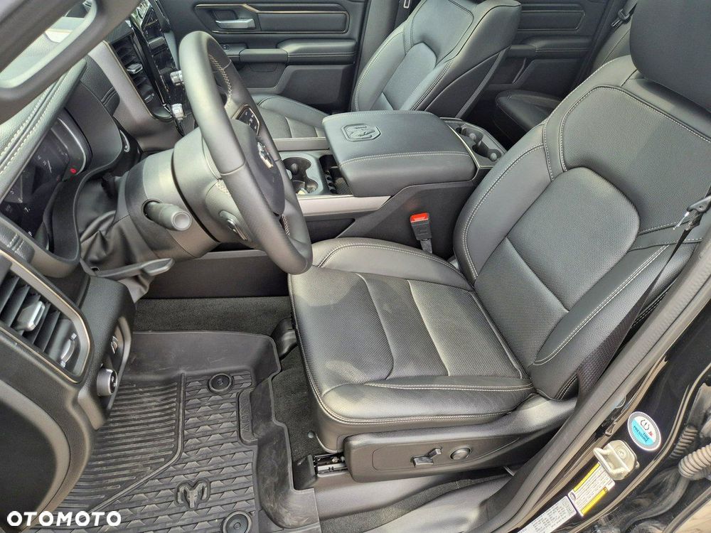 RAM 1500 Crew Cab Sport - 21