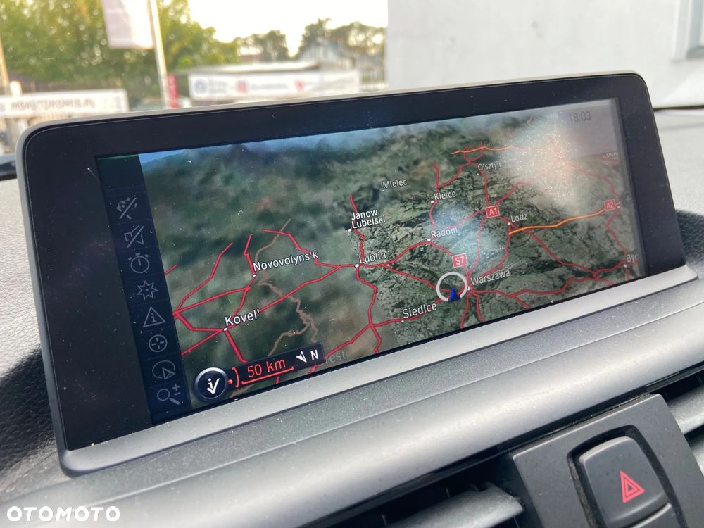 BMW Seria 1 118i Sport Line - 28