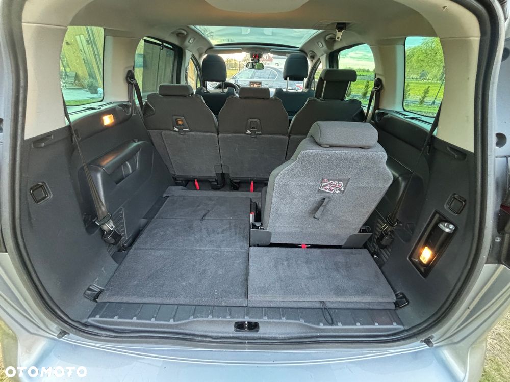 Peugeot 5008 1.6 HDi Active 7os - 7