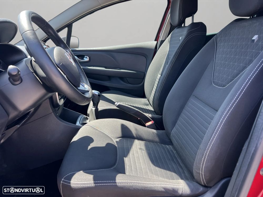 Renault Clio 0.9 TCe Limited - 9