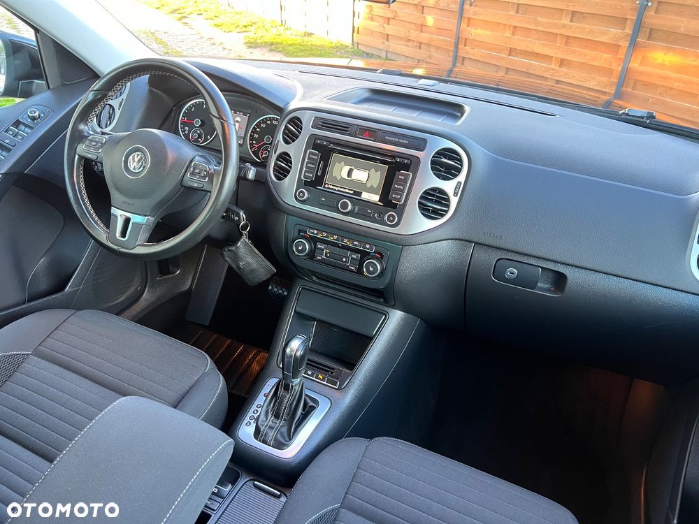 Volkswagen Tiguan - 10