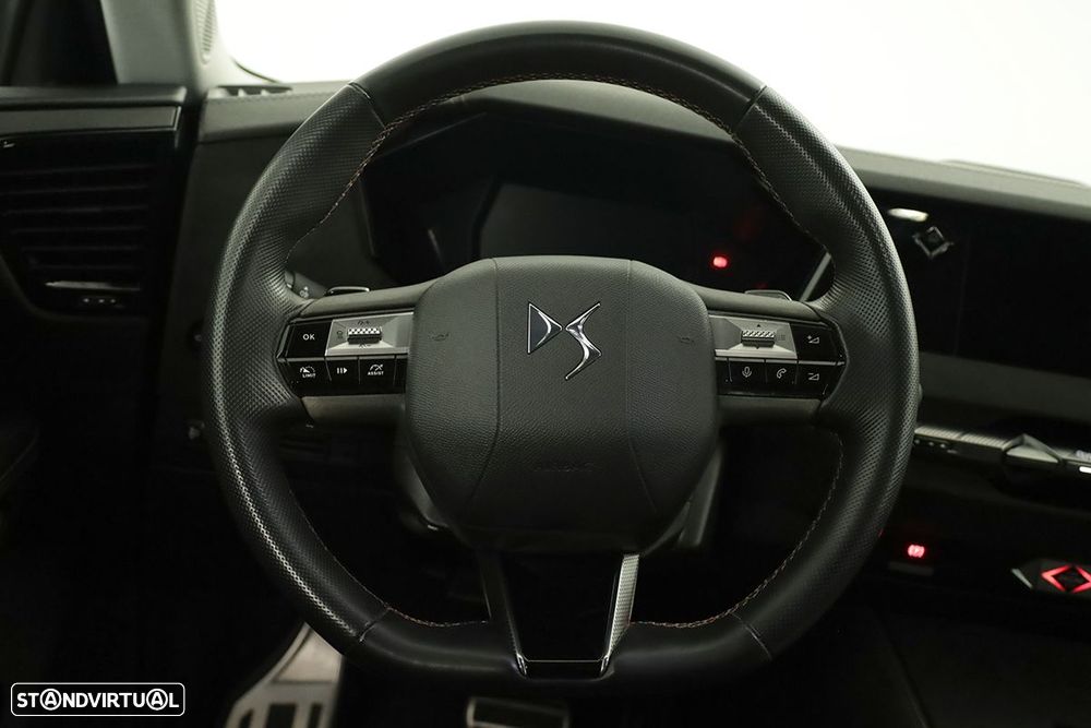 DS DS4 1.2 PureTech Performance Line EAT8 - 15