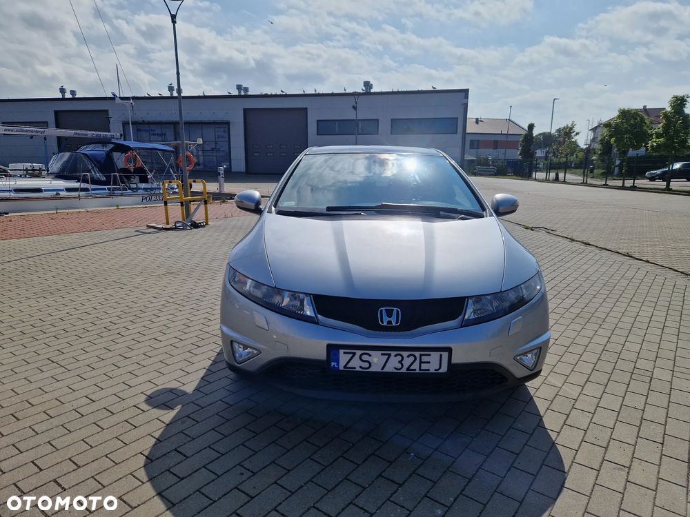 Honda Civic 1.8 Executive - 6