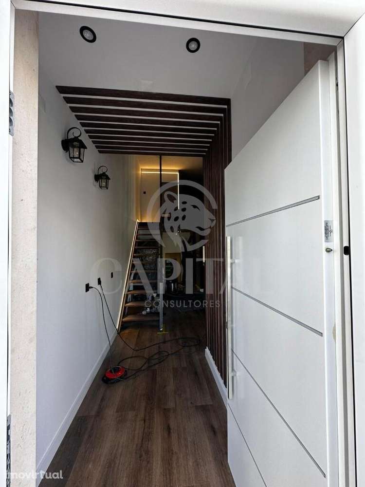 ✨ Apartamento T2 em Paio Pires – Moderno, Funcional e Pronto a Habitar - Grande imagem: 2/7