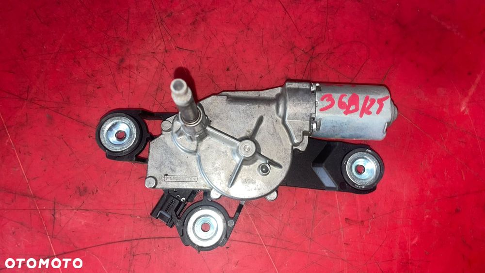 SILNICZEK WYCIERACZKI TYŁ  FORD MONDEO MK IV - 2