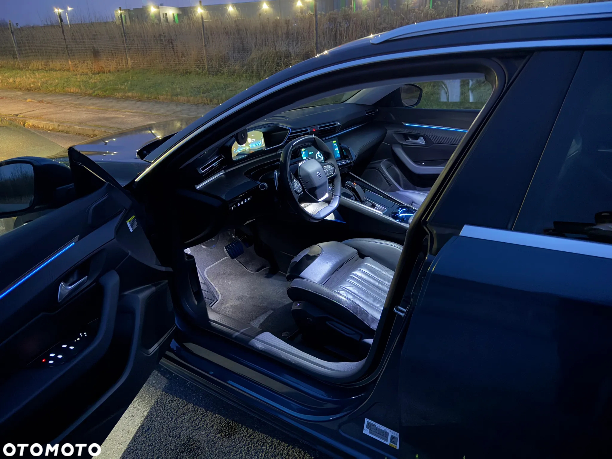 Peugeot 508 SW PureTech 180 EAT8 Allure Pack - 13