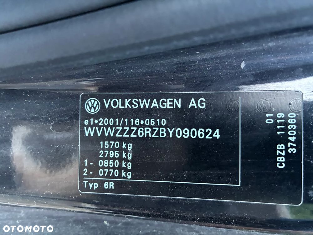 Volkswagen Polo 1.2 TSI MATCH - 16