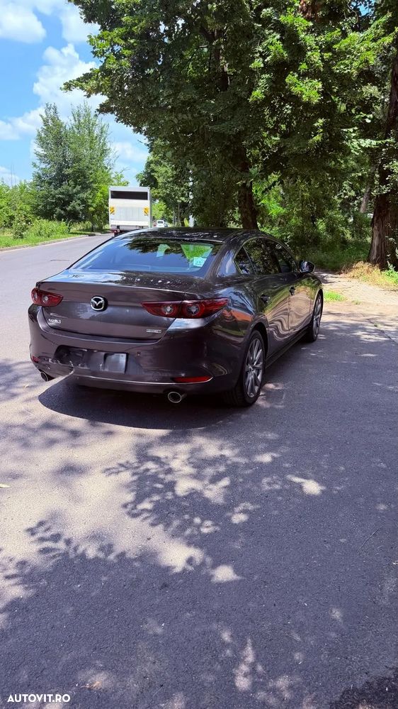 Mazda 3 e-Skyactiv X186 AT MHEV Exclusive-Line - 4