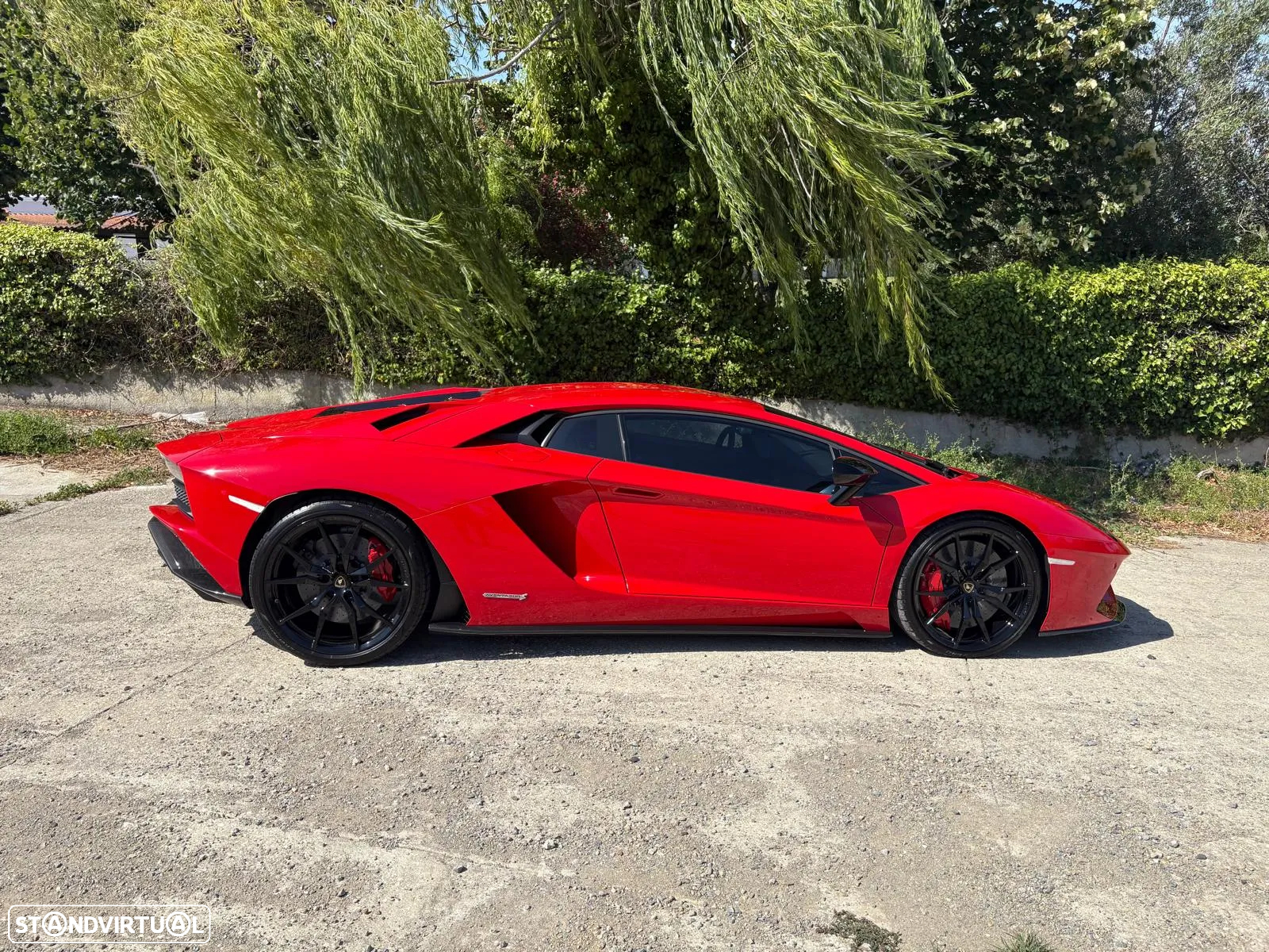 Lamborghini Aventador 6.5 V12 LP740-4 S - 35