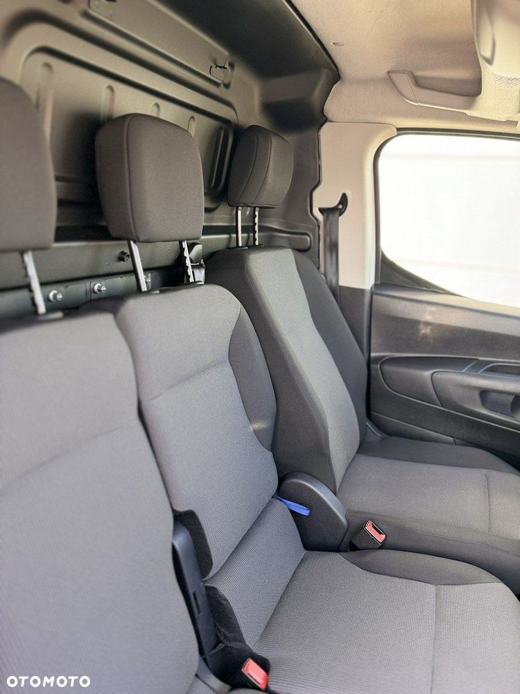 Peugeot Partner - 25