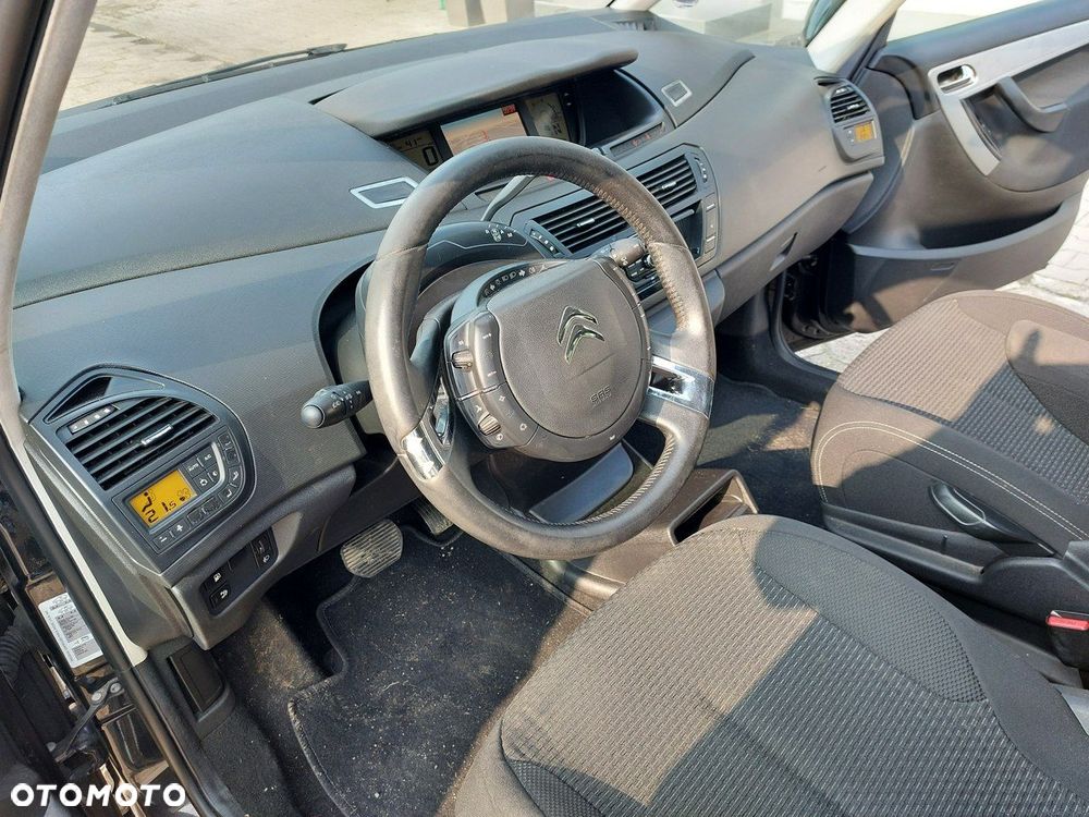 Citroën C4 Picasso - 10