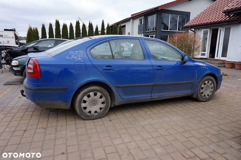 SKODA OCTAVIA II 1Z3 LB LIFTBACK 2004 4590 2.0 TDI BKD 140KM HDV NIEBIESKI na części - 6