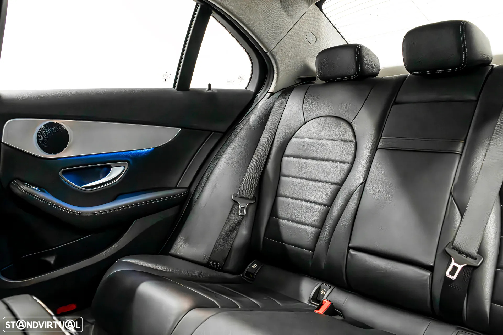 Mercedes-Benz C 350 e - 12