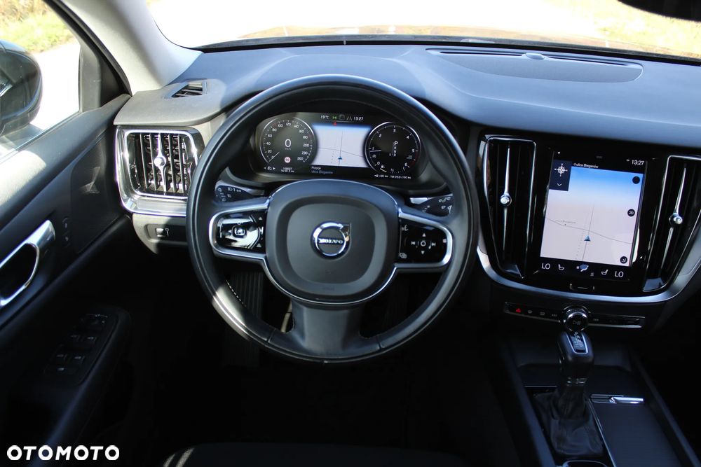 Volvo V60 D3 Geartronic Momentum Pro - 30
