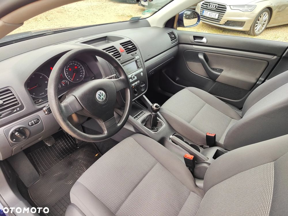 Volkswagen Golf V 1.9 TDI Comfortline - 18