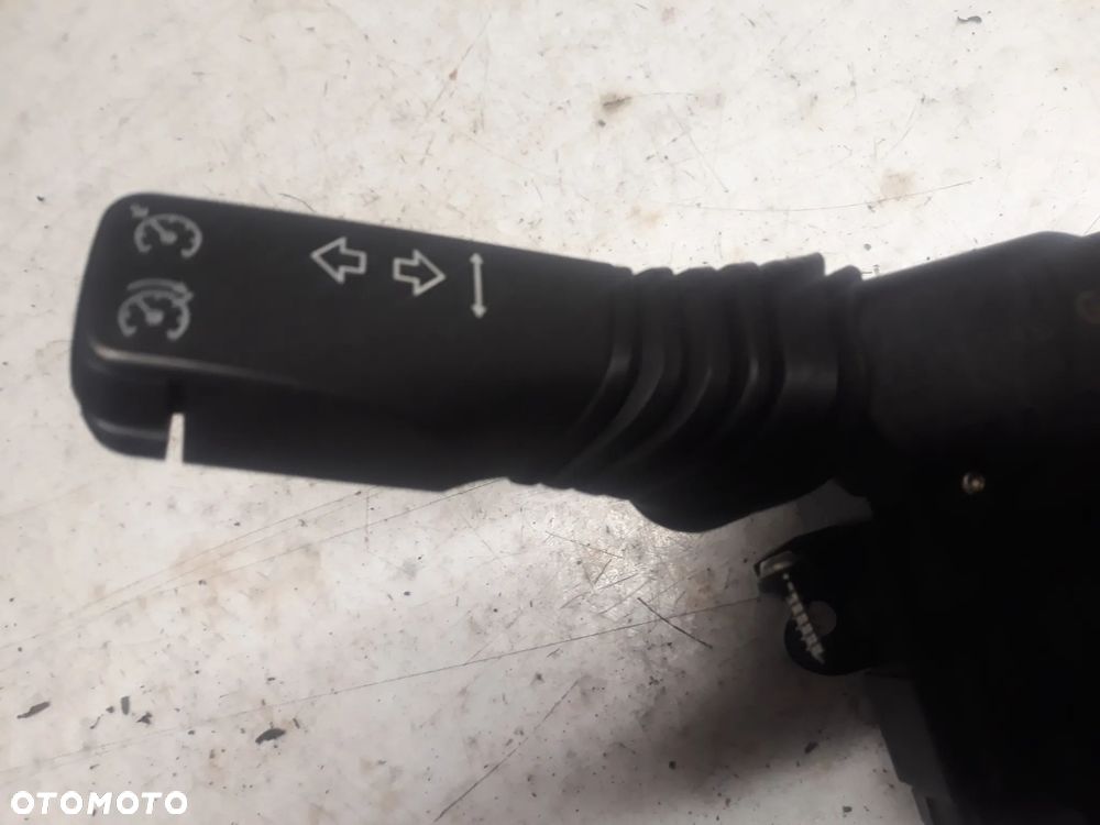 PRZEŁĄCZNIK ZESPOLONY OPEL ZAFIRA B  1,9 CDTI  13177916GD - 2