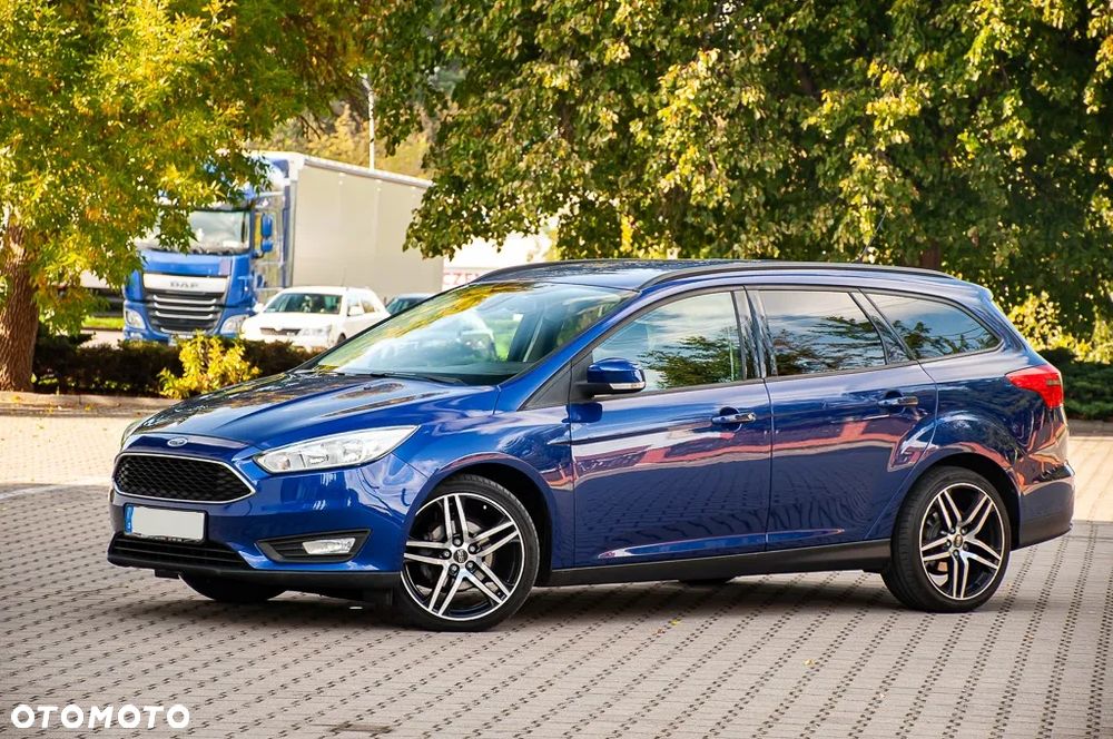 Ford Focus 1.6 TDCi DPF Start-Stopp-System SYNC Edition - 2