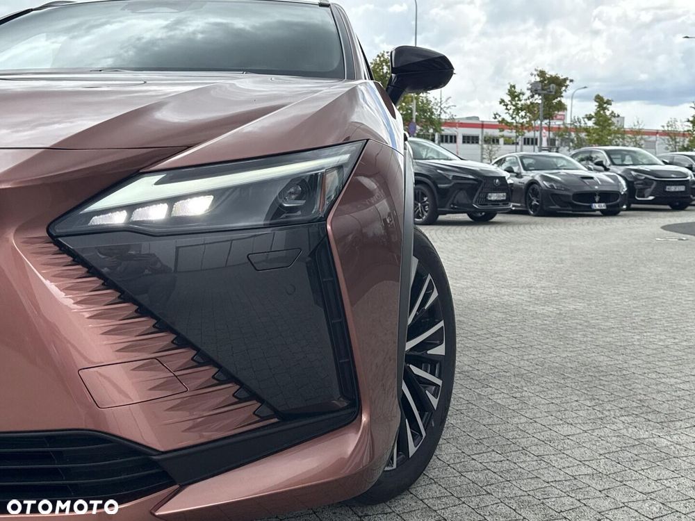 Lexus RZ 300e Prestige - 16