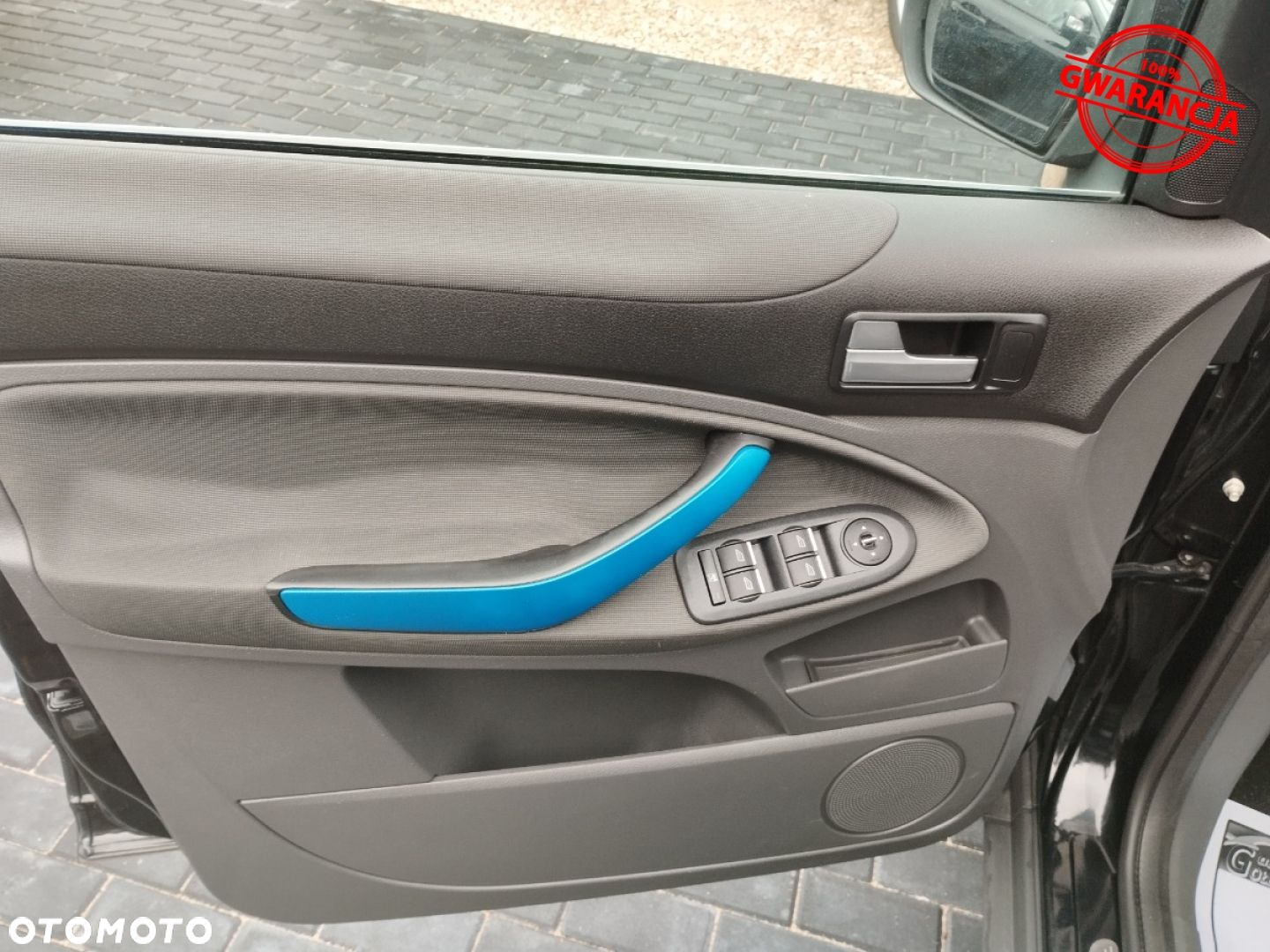 Ford Kuga - 37