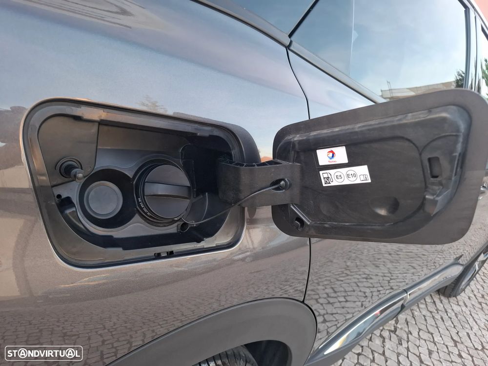 Peugeot 3008 1.2 PureTech Allure EAT8 - 52