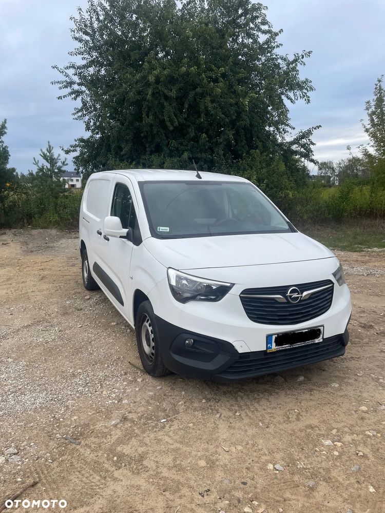 Opel Combo Life 1.5 CDTI Essentia S&S - 2