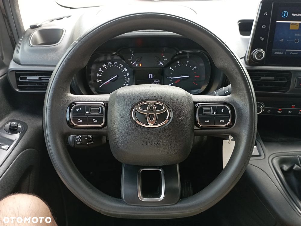 Toyota Proace City - 9