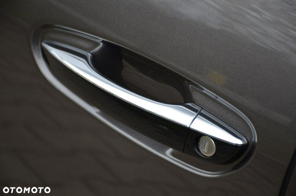 Citroën C4 Grand Picasso - 19