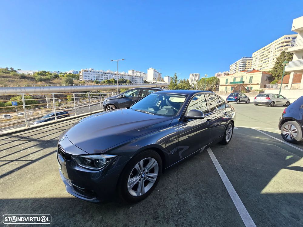 BMW 330 - 6