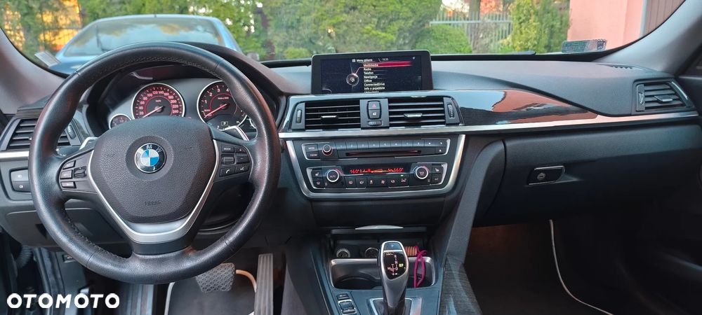 BMW 3GT 335i xDrive Sport-Aut Luxury Line - 14