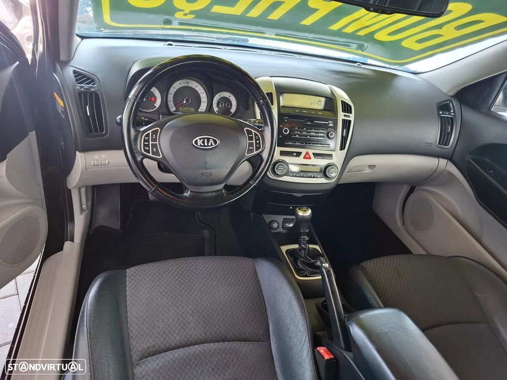 Kia Ceed SW 1.6 CRDi EX - 11