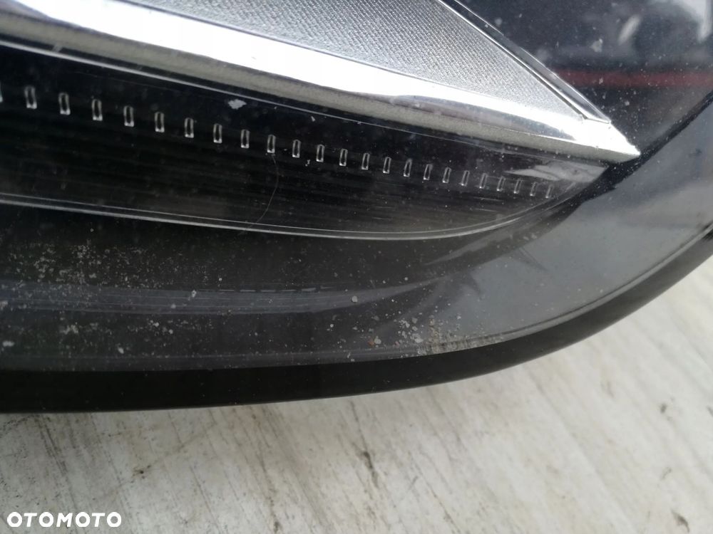 Audi A4 B8 Lift lampa reflektor przód prawa Anglik 11/14 - 5