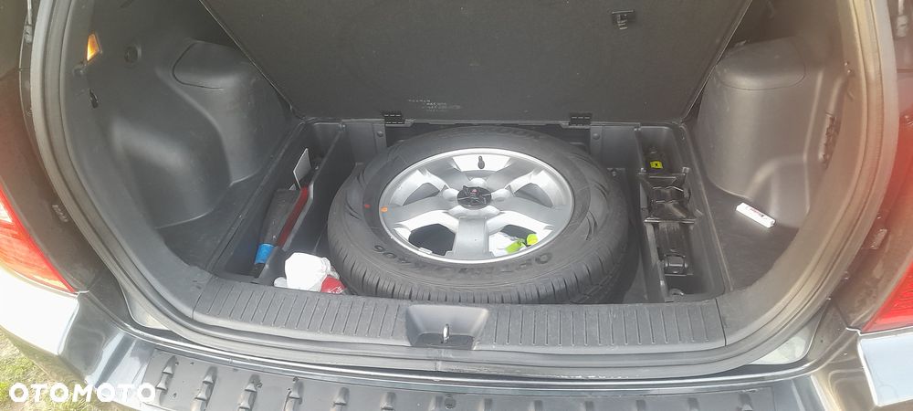 Kia Sportage 2.0 CRDI DPF EX - 15