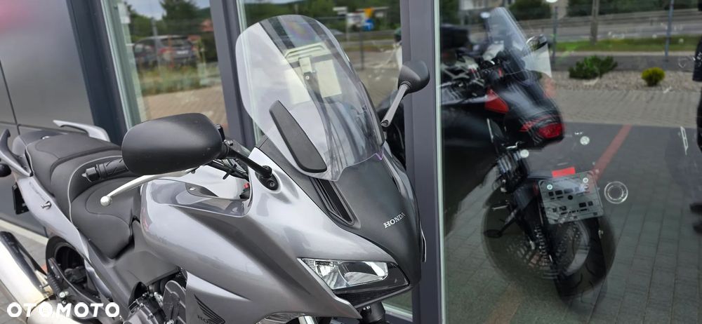 Honda CBF - 9