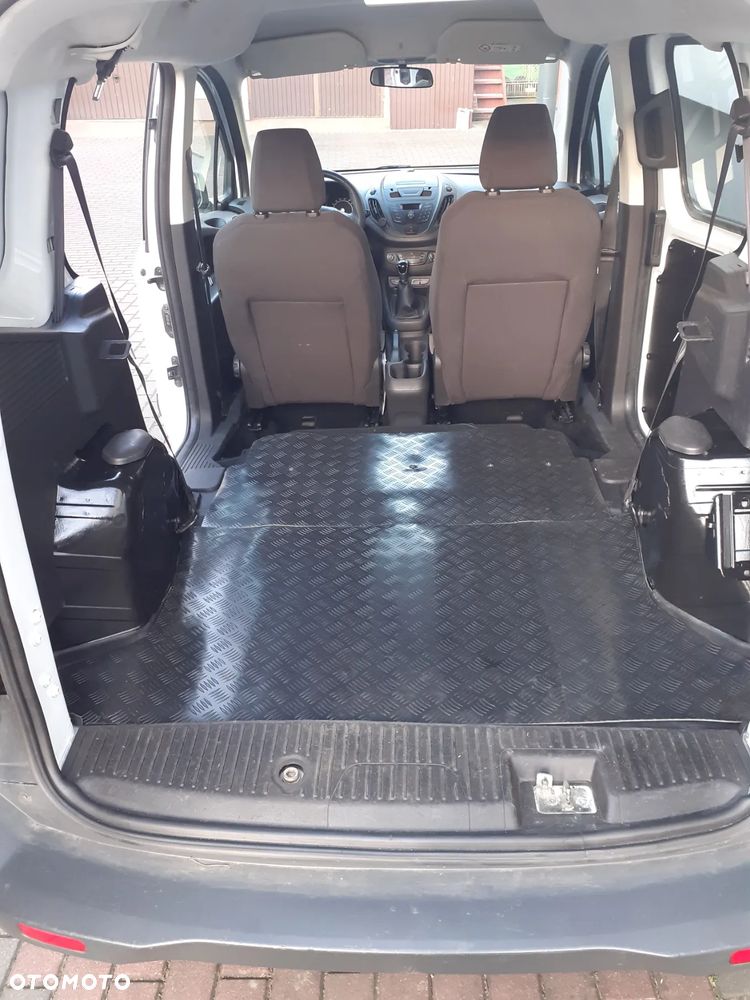 Ford Transit Courier - 5