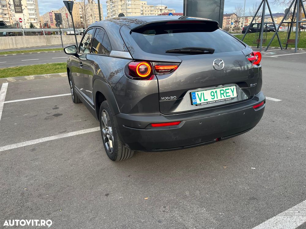 Mazda MX-30 e-SKYACTIV - 7