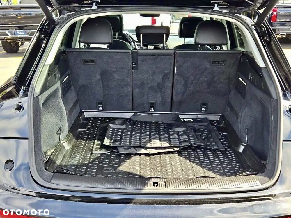 Audi Q5 2.0 TFSI Quattro S tronic design - 12