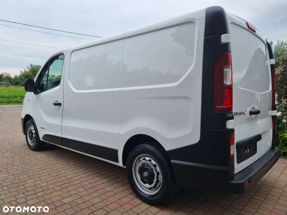 Renault Trafik - 10