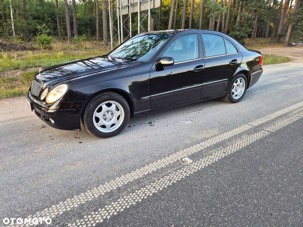 Mercedes-Benz Klasa E 200 Kompressor Automatik Classic - 3