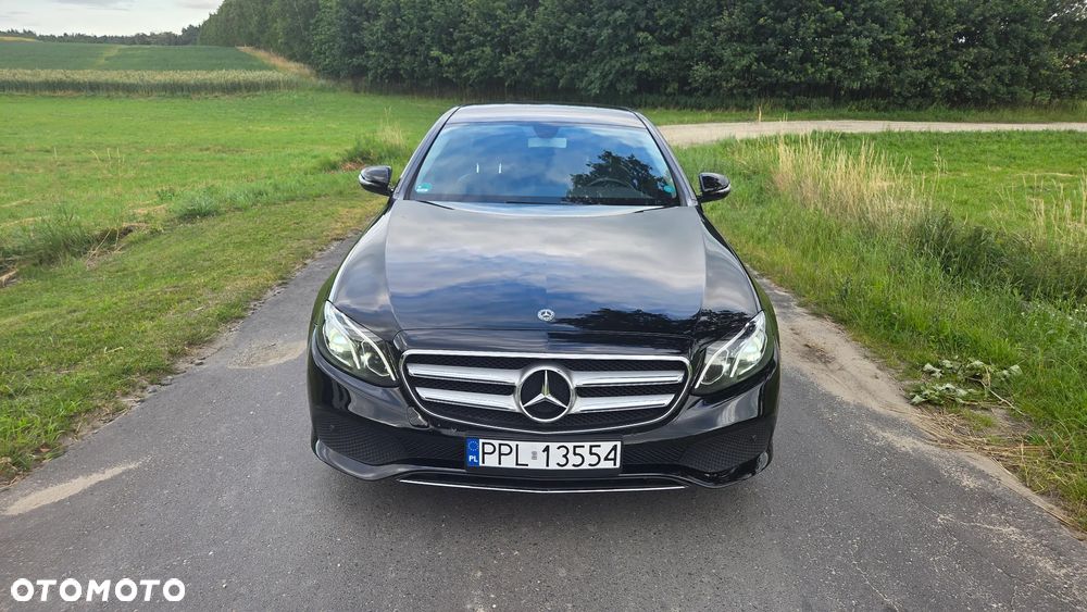 Mercedes-Benz Klasa E 200 d 9G-TRONIC - 10