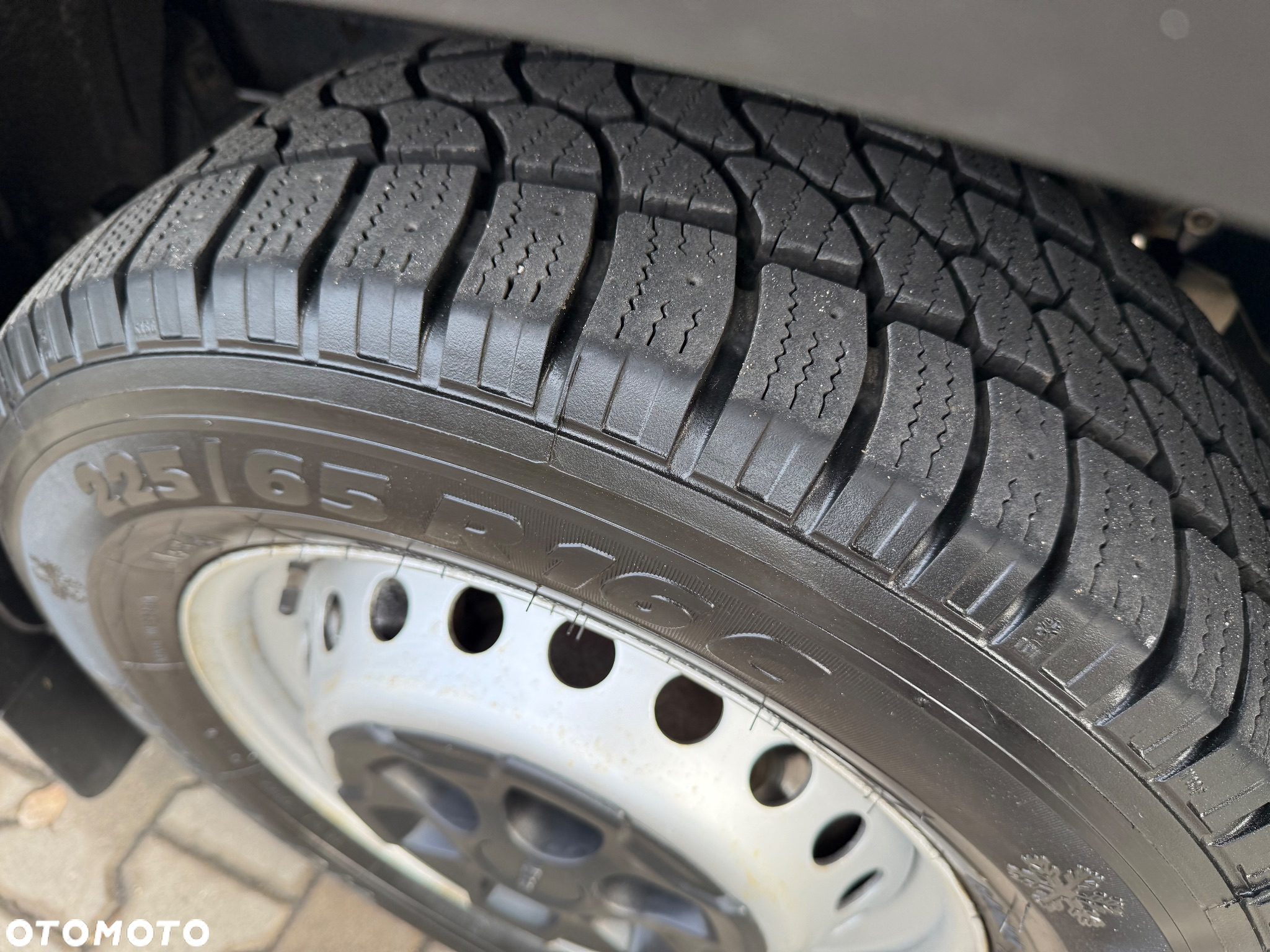 Iveco DAILY 35-160 HI-MATIC KONTENER 8 EUROPALET WINDA ZEPRO - 37