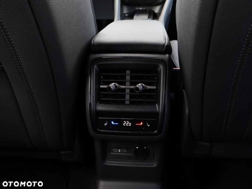 Skoda Kodiaq 2.0 TDI 4x4 Selection DSG - 11